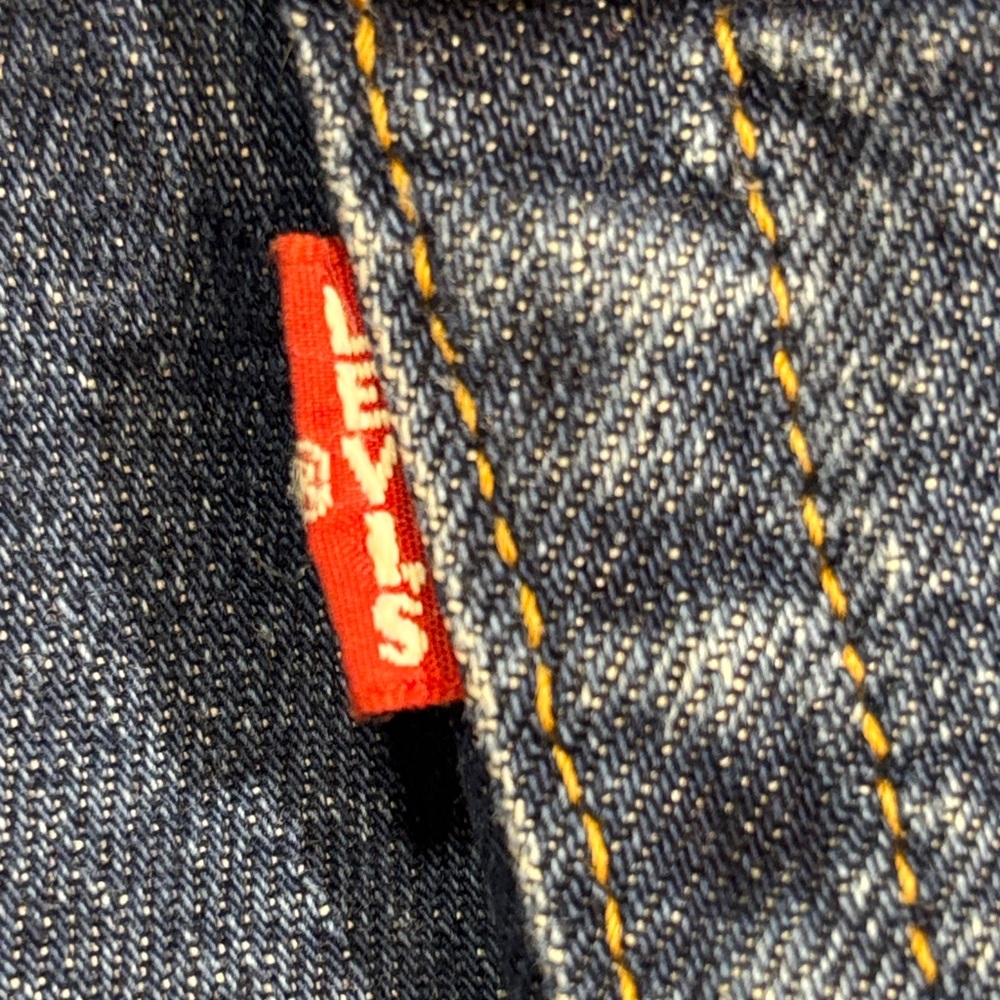 Levi's 541 Men's Dark Wash Athletic Tapered Leg Jeans Size 40 x 28 1/2 EUC - Picture 3 of 14